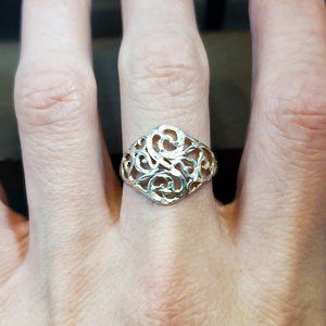 Size 8.5 925 Sterling Silver Diamond Cut Swirling Ring